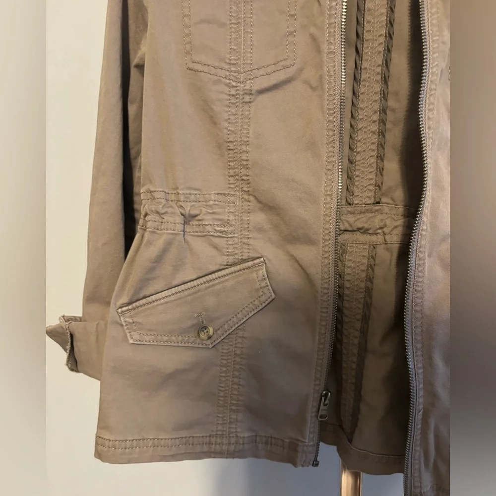 Express Women's Olive Green Jacket Small‎